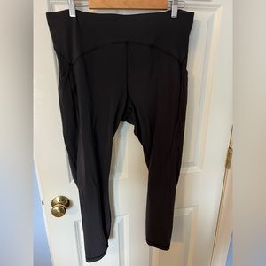 Lululemon Black power thru high rise tight 25”
